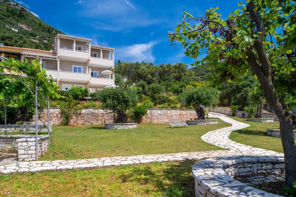 Krouzeri Beach Apartments Nisaki  Ruang foto