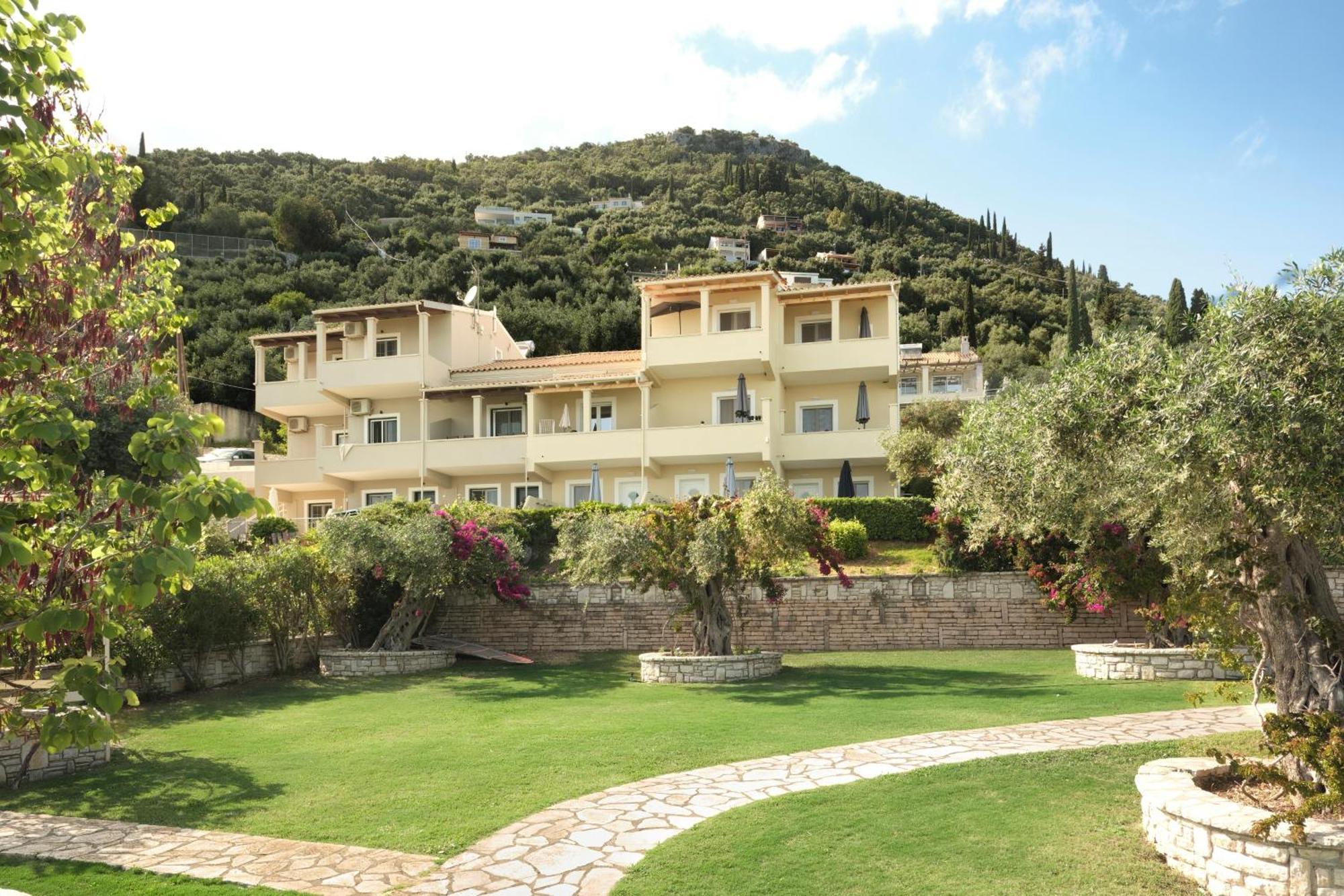 Krouzeri Beach Apartments Nisaki  Bagian luar foto