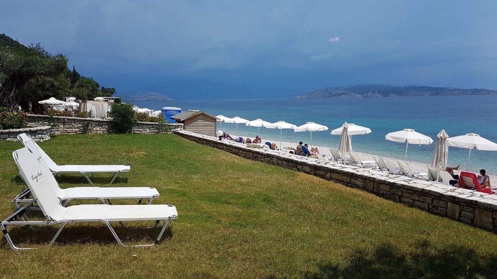 Krouzeri Beach Apartments Nisaki  Bagian luar foto